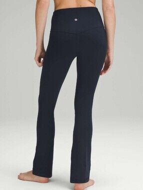Align High-Rise Mini-Flared Pant 28" True Navy GUC